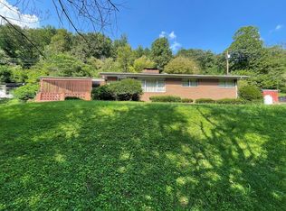 1151 Harman Junction Rd, Grundy, VA 24614