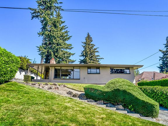 2nd image of 10012 NE 22nd St