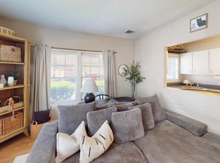 111 W 8th St APT E, South Boston, MA 02127