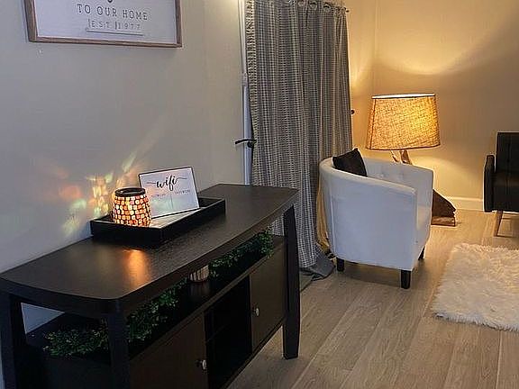 Entry way going into living 