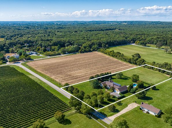 40 Narrow Ln E, Sagaponack, NY 11962