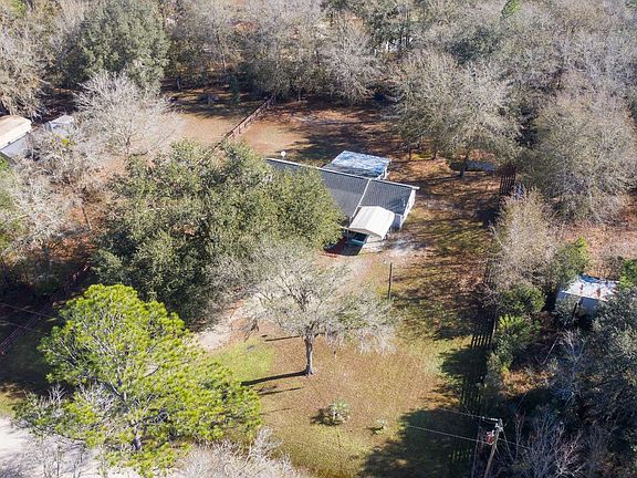 5th image of 253 NW Melanie Way