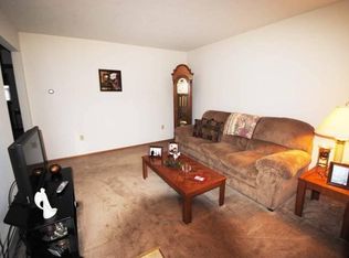 529 Moore Ave APT 1, Canonsburg, PA 15317