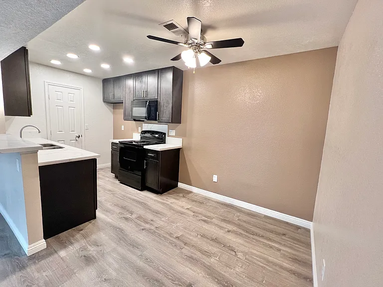 Quailpointe Apartments — Photo 8