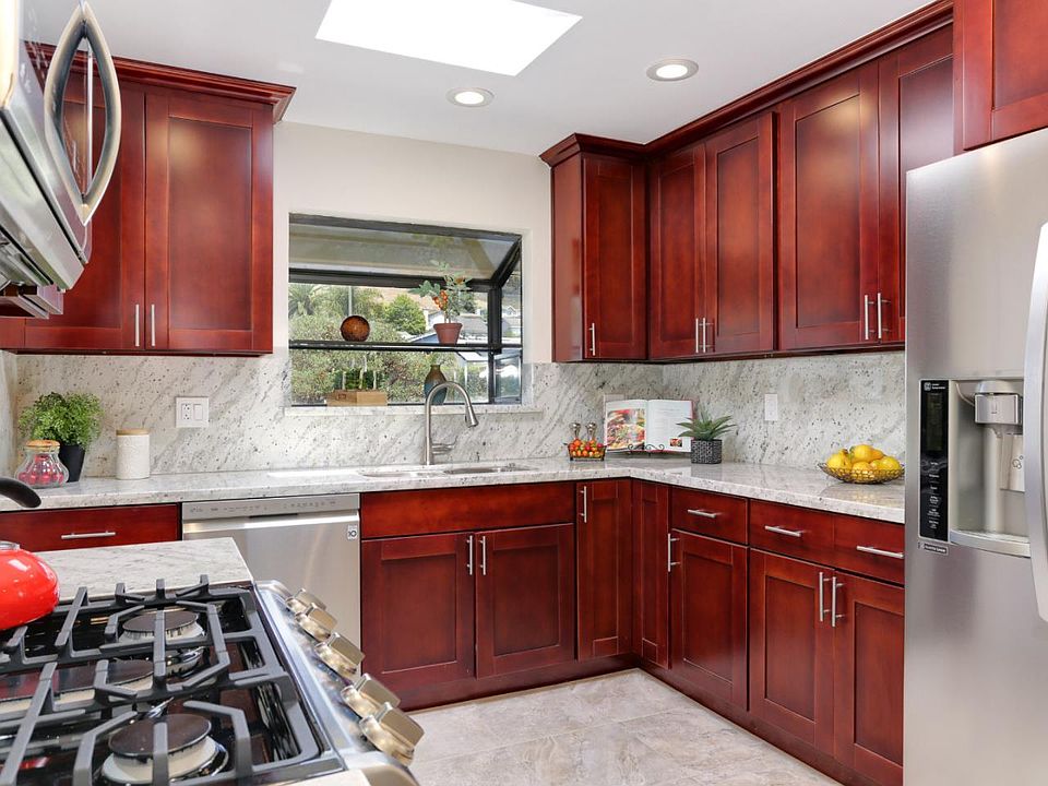1st image of 2040 Sequoia Dr