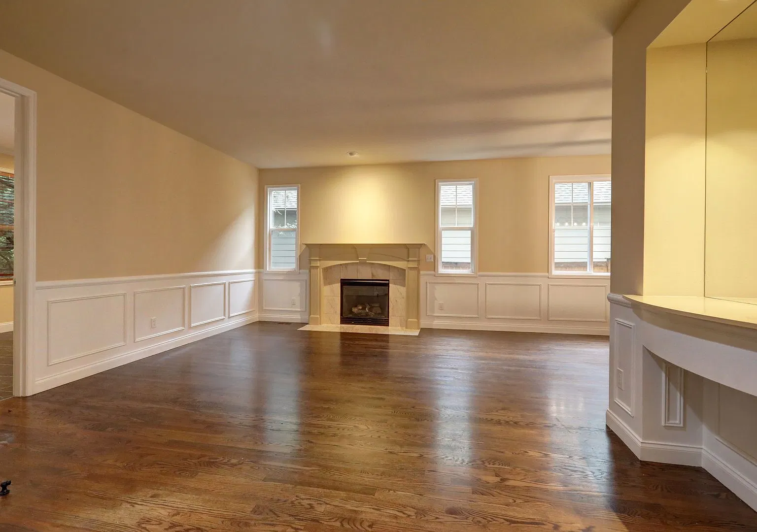 Redmond Ridge 4 bedroom — Photo 3