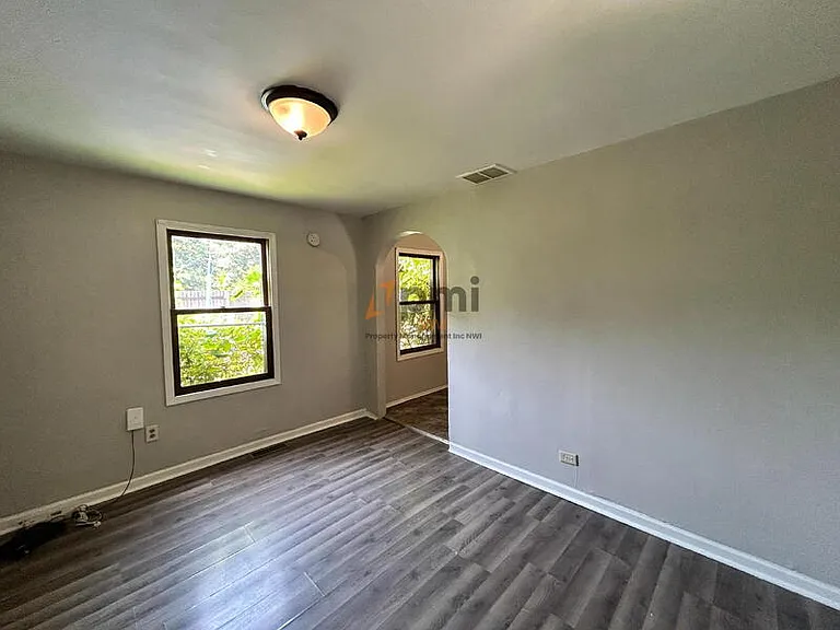 5542 Mulberry Ave #3 — Photo 3