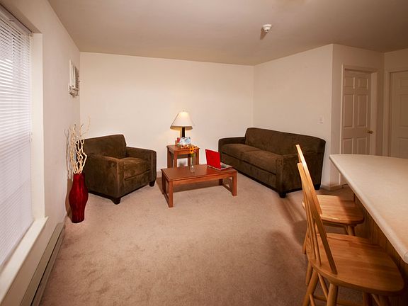4th image of 180 Northbrook Ln APT 115