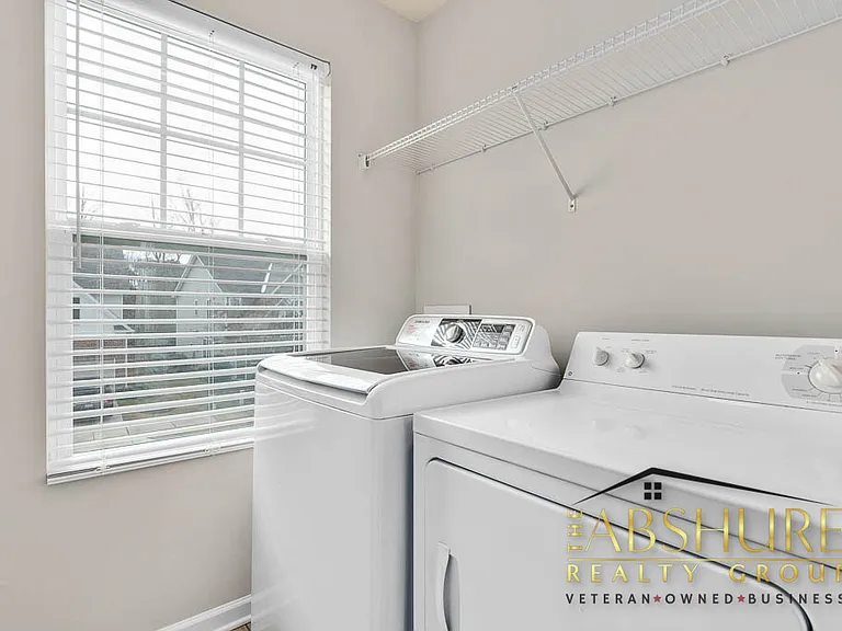 436 Stapleford Ln — Photo 27