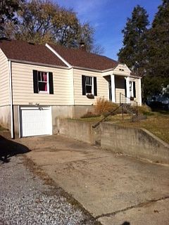 1st image of 901 W Rodney Dr
