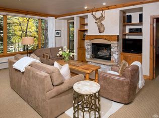 51 Offerson Road Beaver Crk #212, Naples, CO 34113