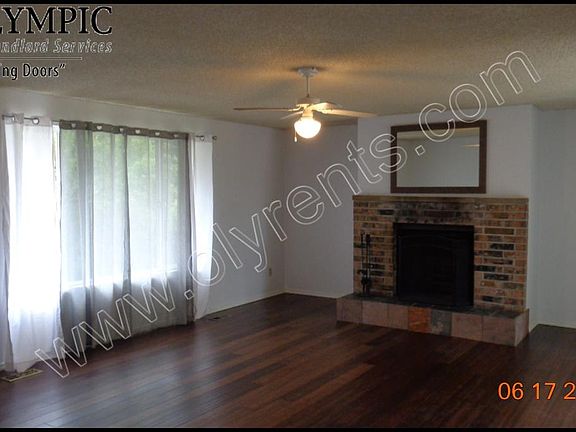 2nd image of 3815 S 19th St #A