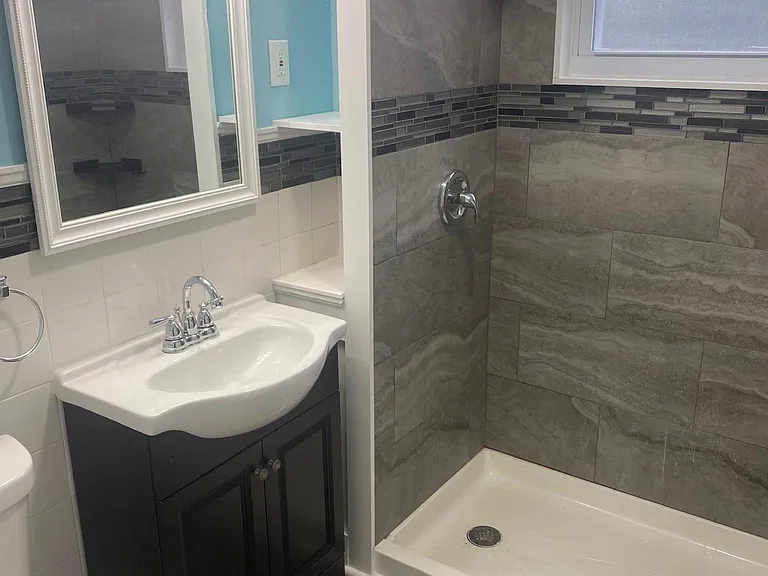 140 Elmwood Ave #2 — Photo 15