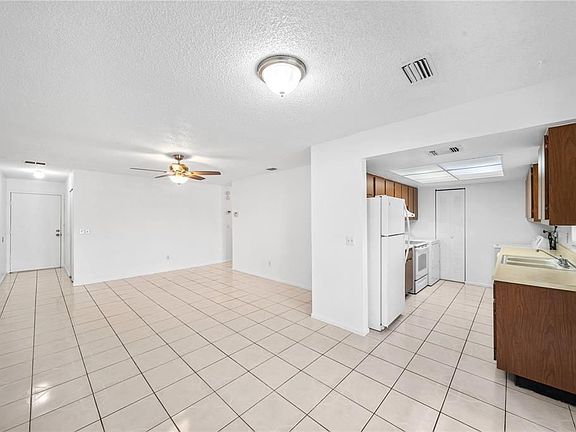 4th image of 59 Las Brisas Ct