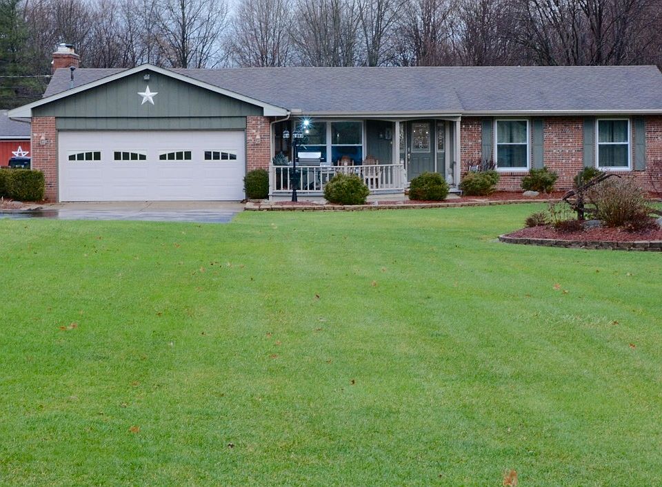 Beautiful ranch on 5 acres 