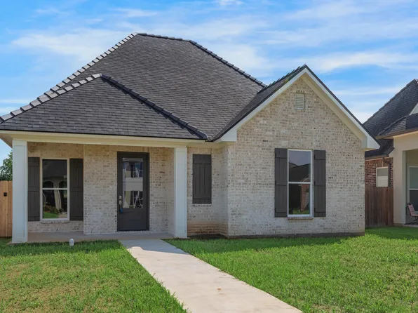 410 Dunvegan Ct, Lafayette, LA 70503