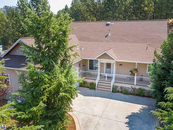 2nd image of 20351 Pine Mountain Dr #241