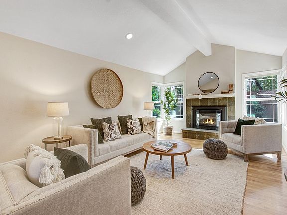 2nd image of 570 Este Madera Drive