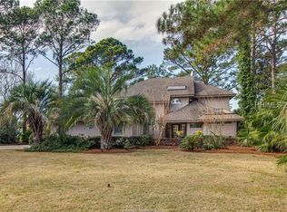 9 Christo Dr, Hilton Head Island, SC 29926