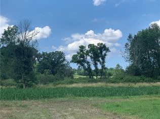 219 W Comet Rd, Clinton, OH 44216