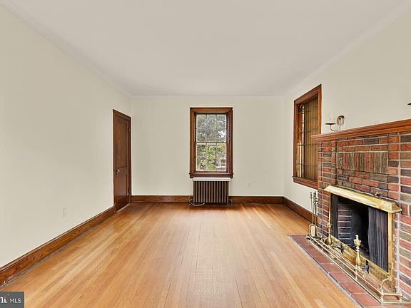 5th image of 4220 Sheridan St