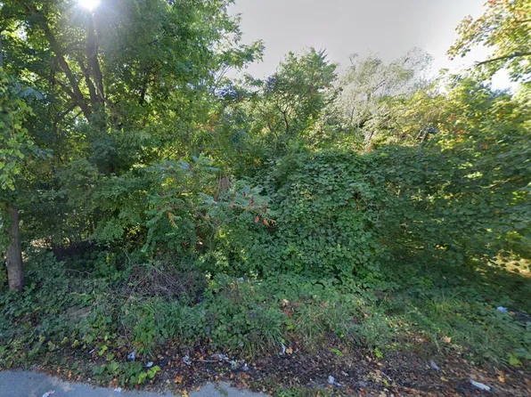 200 Bellview St, Benton Harbor, MI 49022