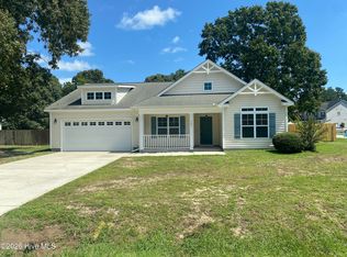 300 Sun St, Richlands, NC 28574