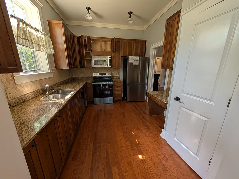 1511 Tin Cup Ct #B102 — Photo 20