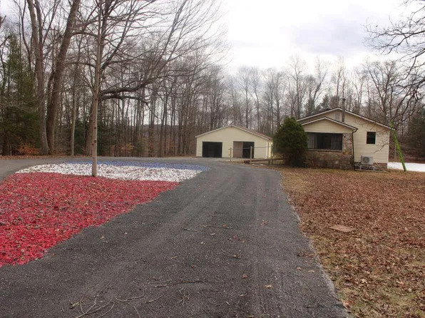 3798 Nile Rd, Summersville, WV 26651