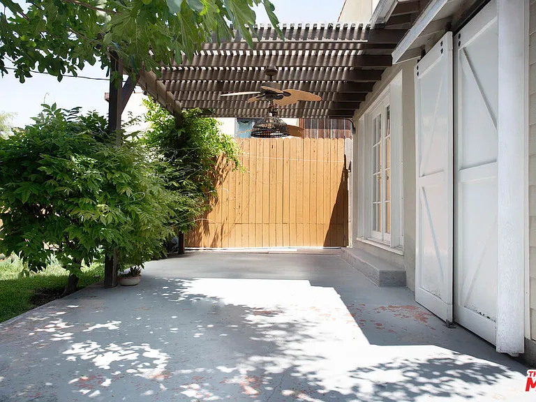 1337 Westerly Ter — Photo 29