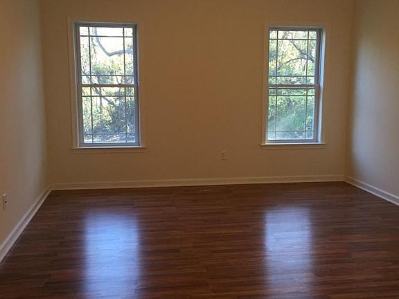 Bedroom (Master)
