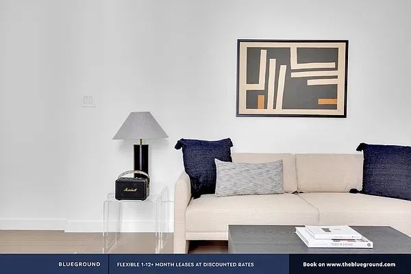 Rented by The Blueground | media 2