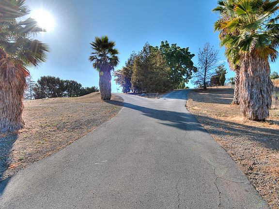 4th image of 3745 Norwood Ave