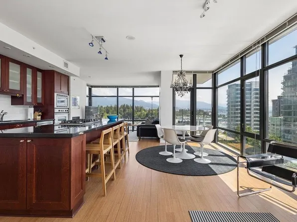 1863 Alberni St #1001, Vancouver, BC V6G 3H8