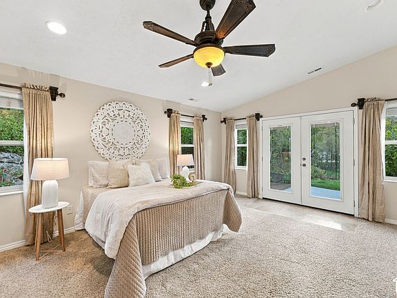 4th image of 2957 E Lostwood Dr