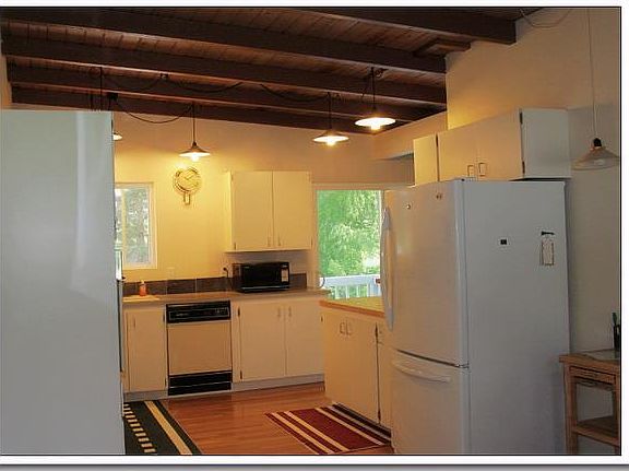 3rd image of 12634 SE 56th St