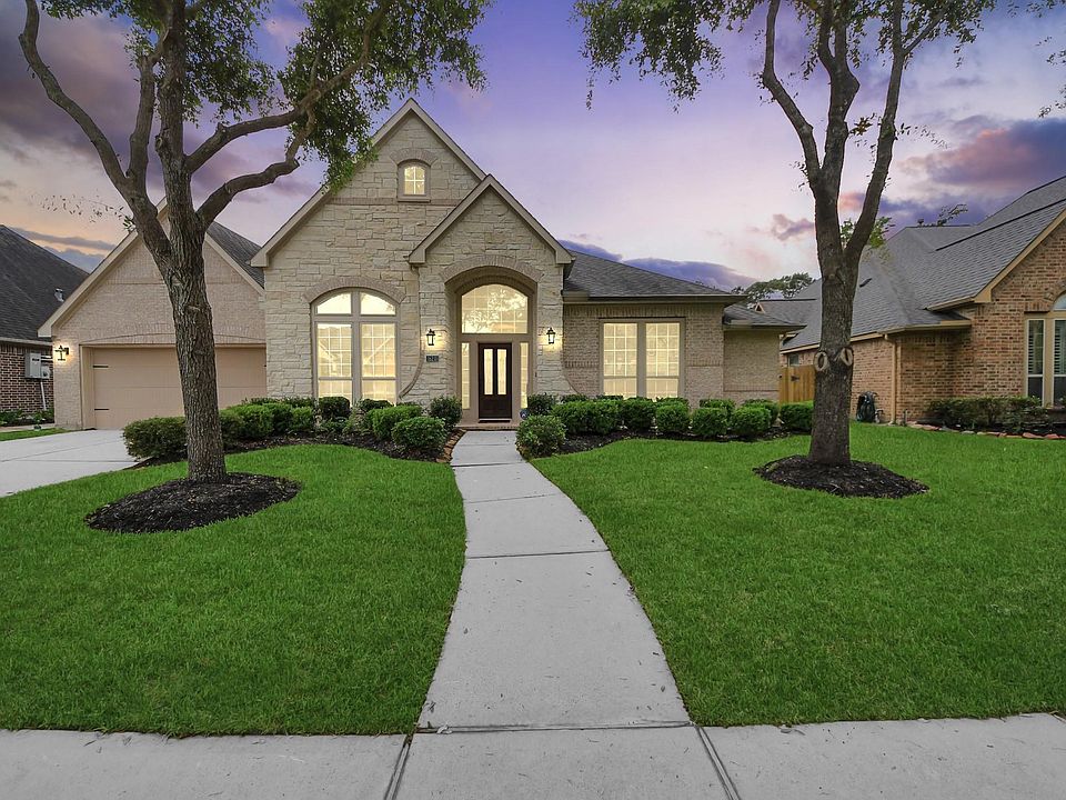 1st image of 16211 Canova Hill Ln