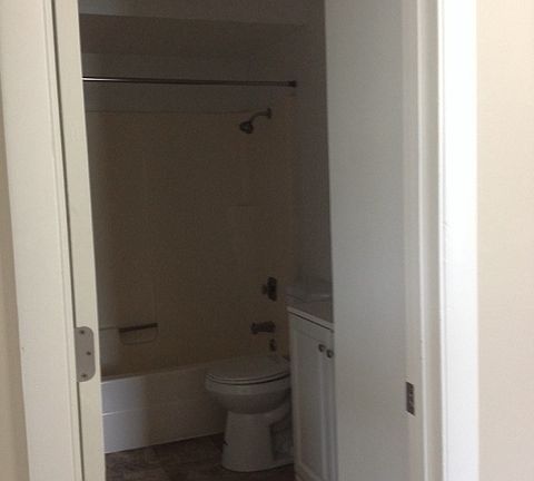 4th image of 1500 McDonald Ave APT 24