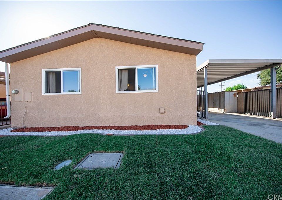 1st image of 251 Las Brisas Cir