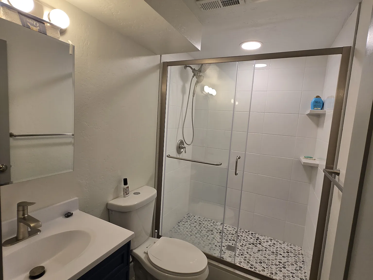 4 bed, 1600 sqft, $700 — Photo 4