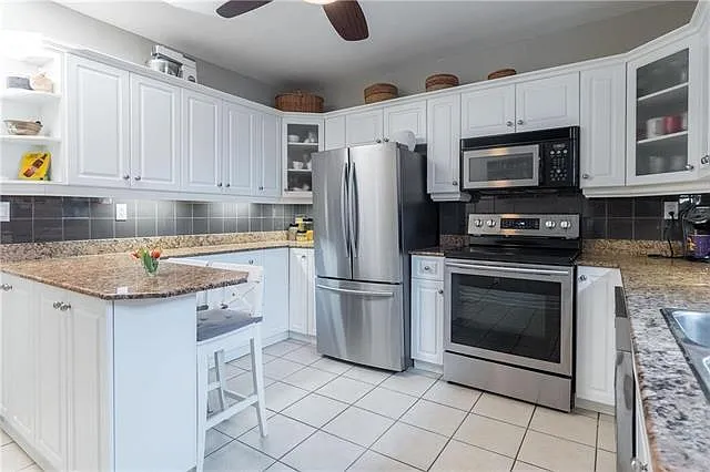 207 Academy Rd #1A
