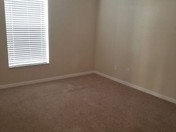 4th image of 3214 63rd St W