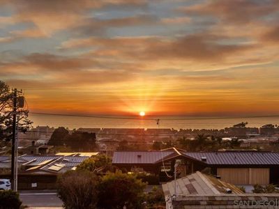 428 S Granados S, Solana Beach, CA, 92075