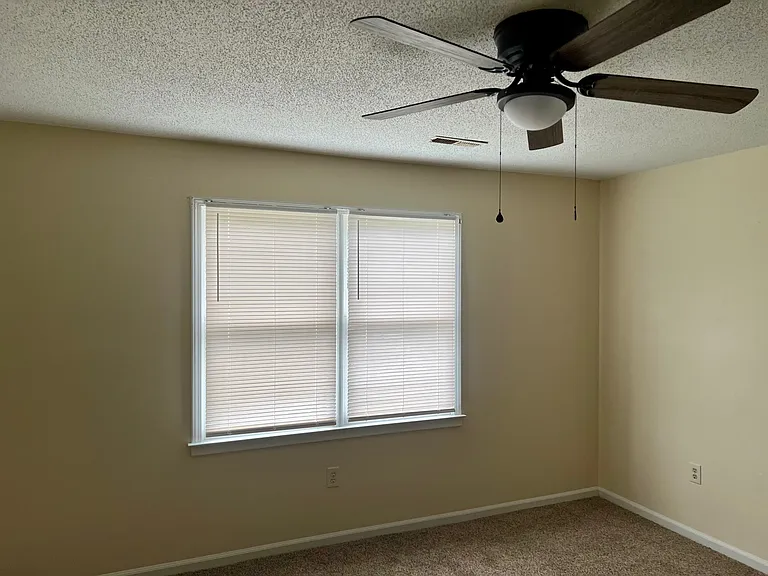 Furman Place Townhomes — Photo 31