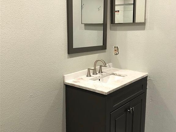 4th image of 14550 Fonmeadow Dr APT 1300