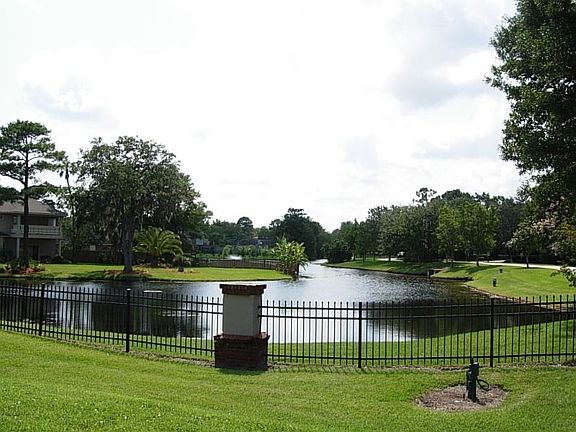 5th image of 13063 Tall Tree Dr S