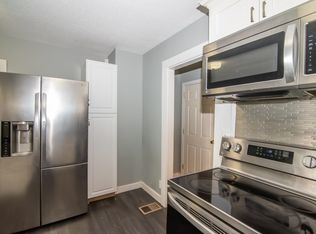 10 Auburn Rd, Londonderry, NH 03053