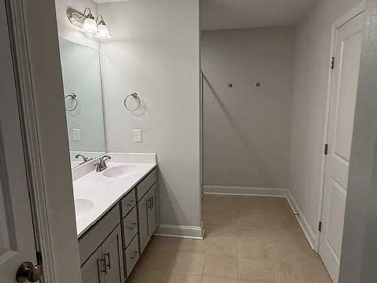400 Bulrush Ct — Photo 26