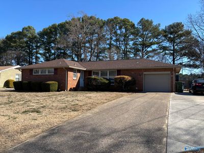 7619 Holland Dr SW, Huntsville, AL, 35802