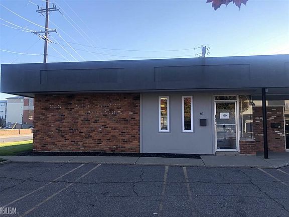 2nd image of 61-71 S Squirrel Rd #61